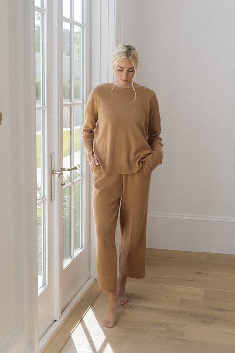 clove sweater
