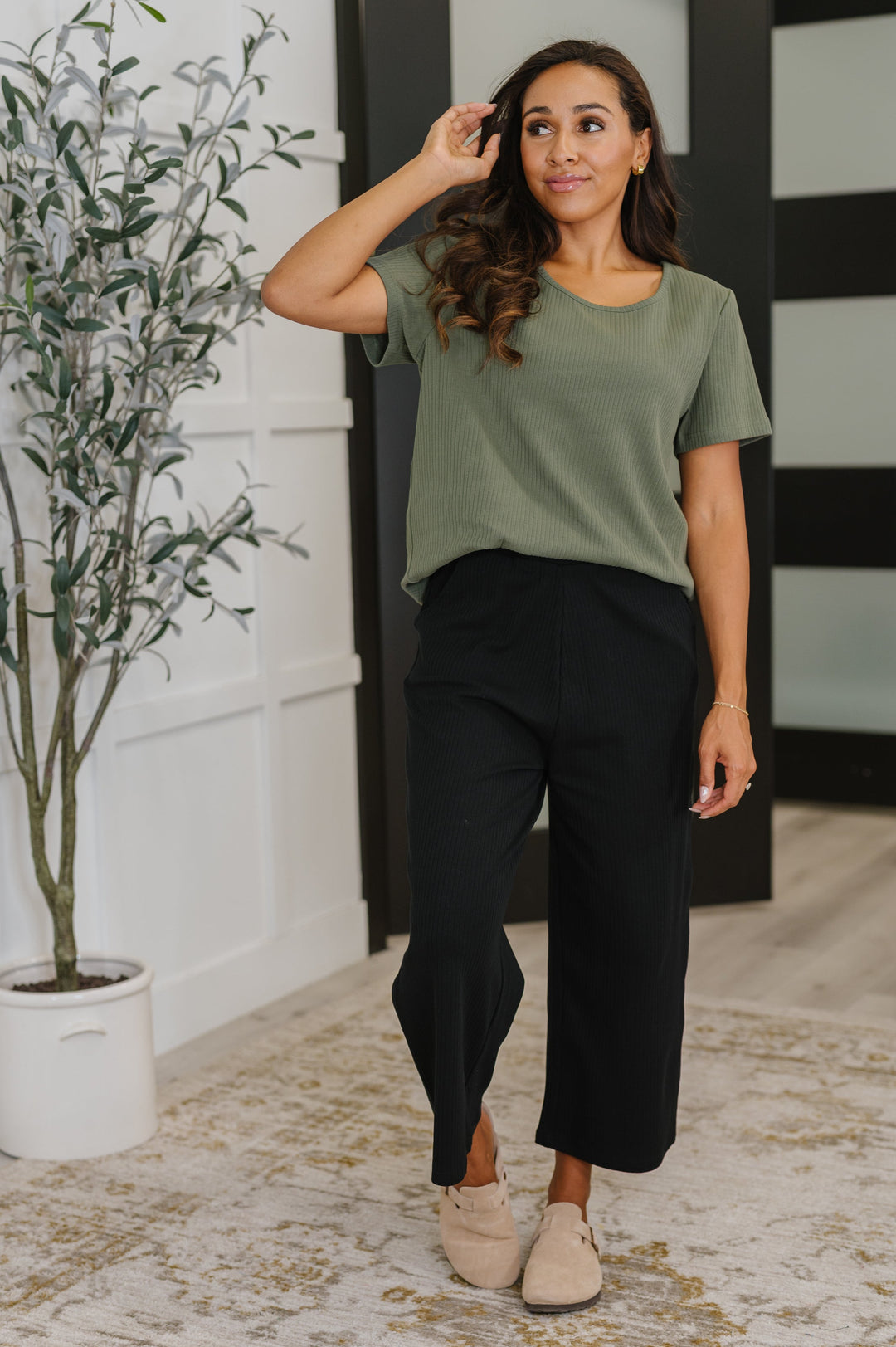 Thyme Culottes in Black